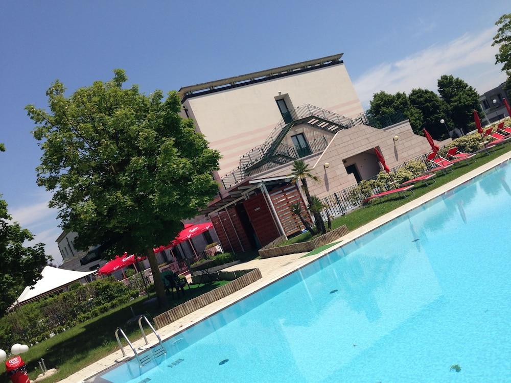 Hotel Ca' Brugnera Bagian luar foto